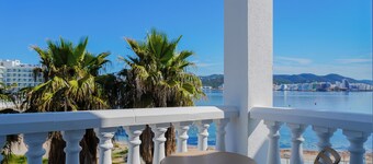 ENDLSS BEACH & DISCO HOTEL IBIZA ADULTS ONLY