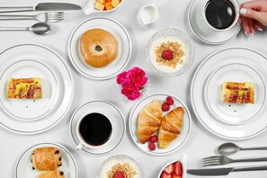 Petit déjeuner buffet compris tous les jours