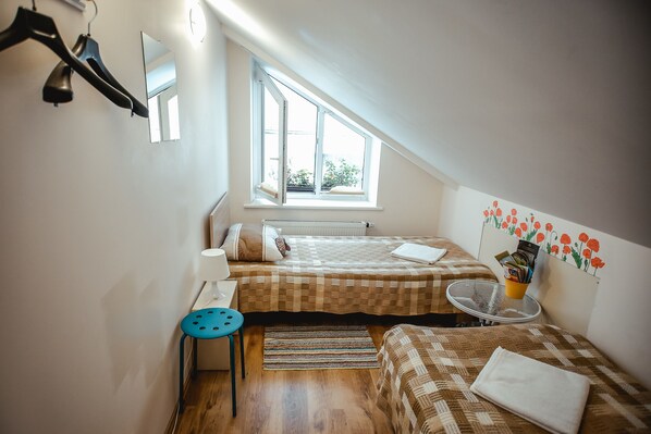 Chambre avec lits jumeaux (Attic) | Wi-Fi gratuit, draps fournis