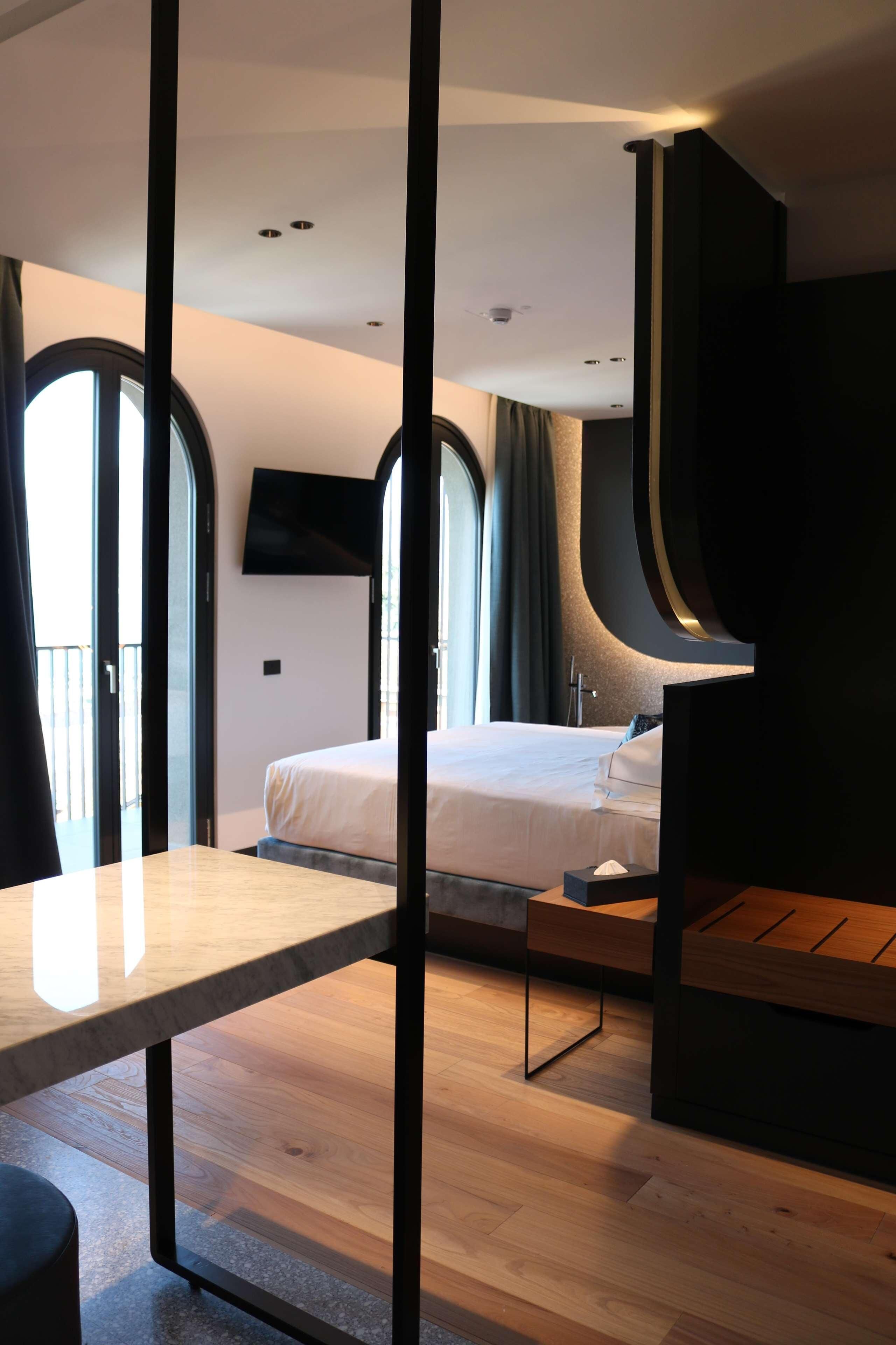 Frette Italian sheets, premium bedding, down duvets, pillow-top beds