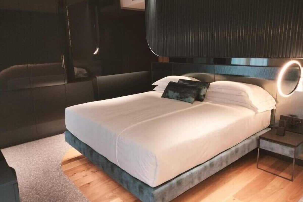 Frette Italian sheets, premium bedding, down duvets, pillow-top beds
