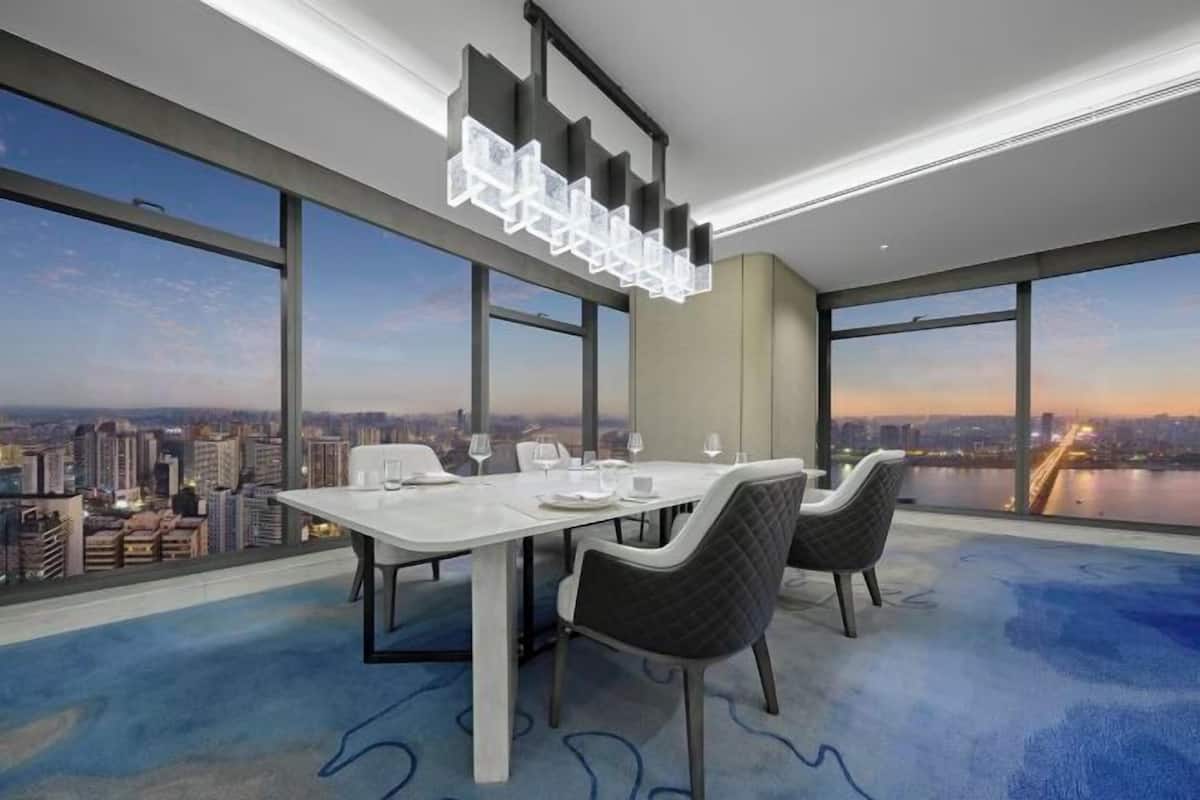 Pemandangan dari properti