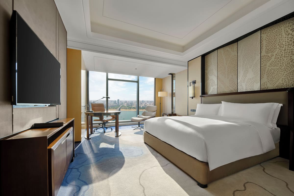 Kamar Deluks, 1 Tempat Tidur King, pemandangan sungai | Pemandangan dari kamar