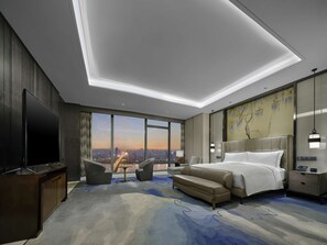 Presidential Suite | Premium bedding, minibar, in-room safe, desk - Hilton Zhuzhou (Zhuzhou)
