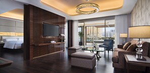 Executive Suite, 1 King Bed, Balcony (Retreat Pool Suite, Executive Lounge ) | Premium bedding, down comforters, minibar, individually furnished - JW Marriott Hotel Macau (Cotai)