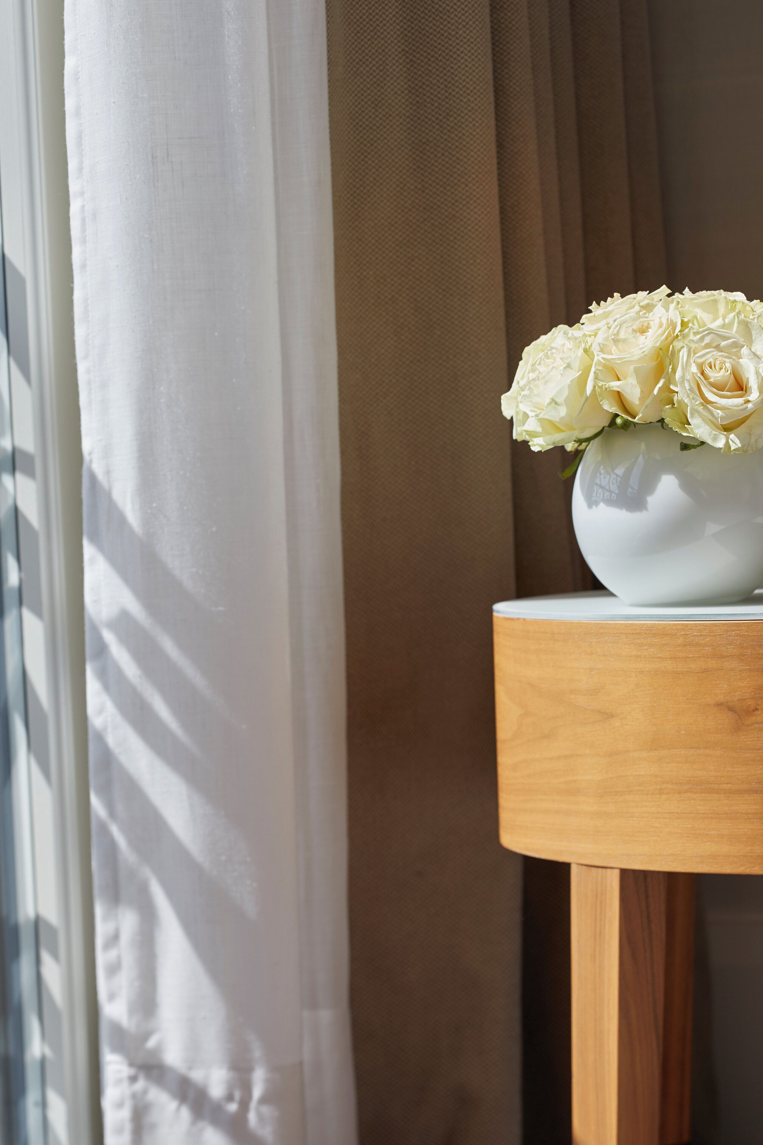 Sengetøy i egyptisk bomull, sengetøy av topp kvalitet og minibar