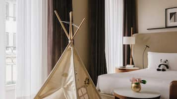 Family Room (King) | Room amenity