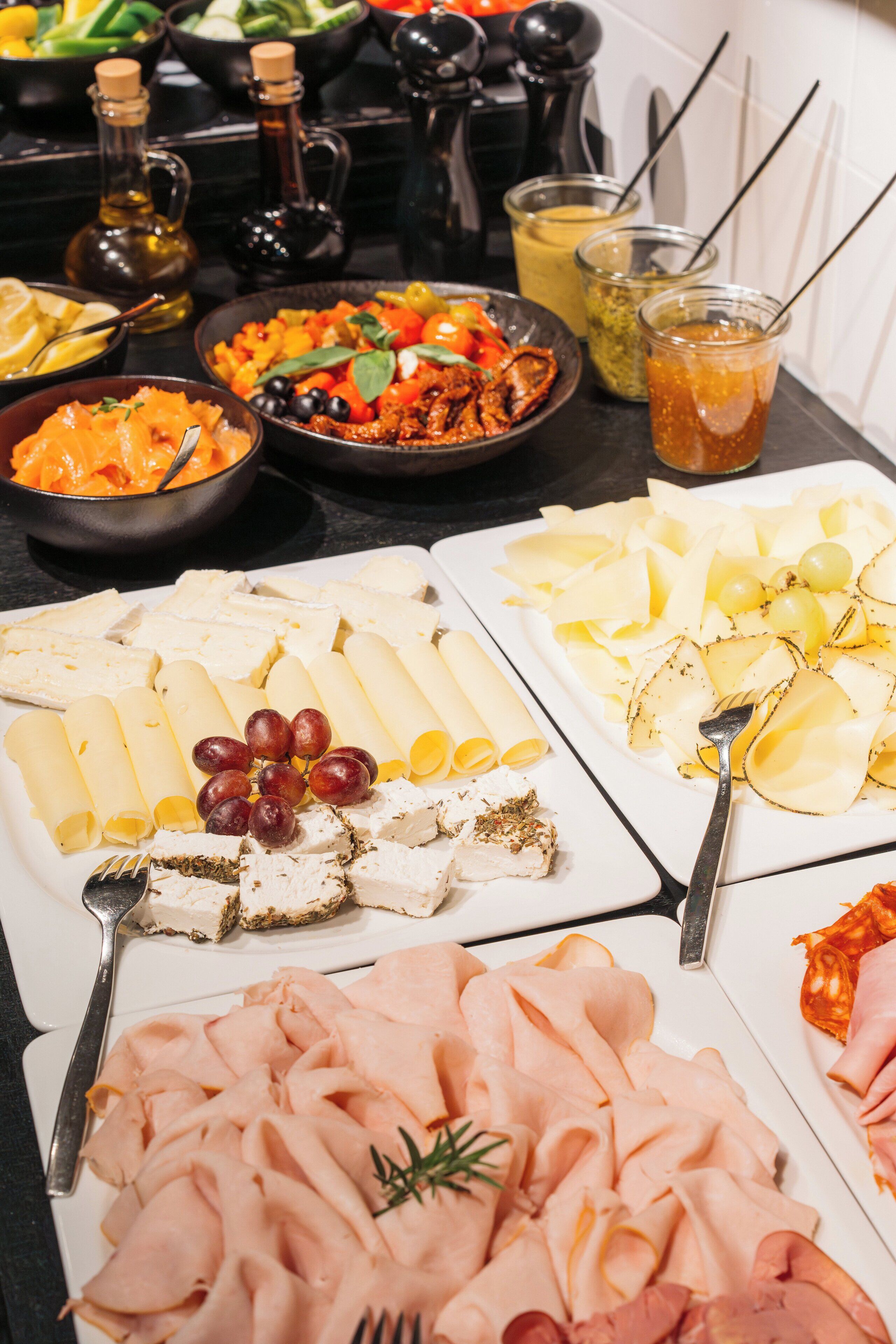 daily buffet breakfast (eur 24 per person)