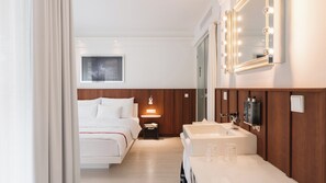 Room (Wow) | Premium bedding, in-room safe, individually decorated