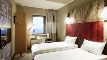 Room, 2 Twin Beds | Minibar, in-room safe, desk, soundproofing