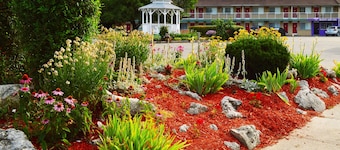 West Lodge Inn & Suites Niagara Falls