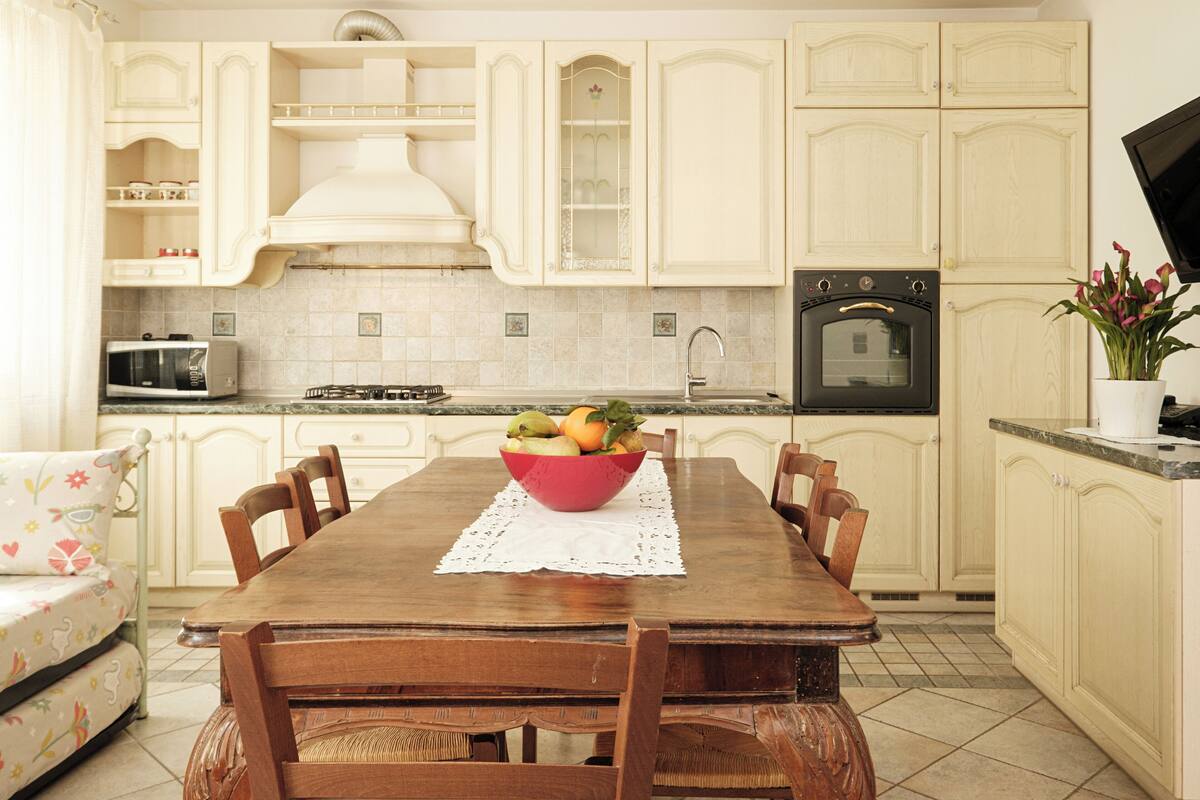 Apartment, 1 Bedroom, Balcony (Ginestra) | In-room dining