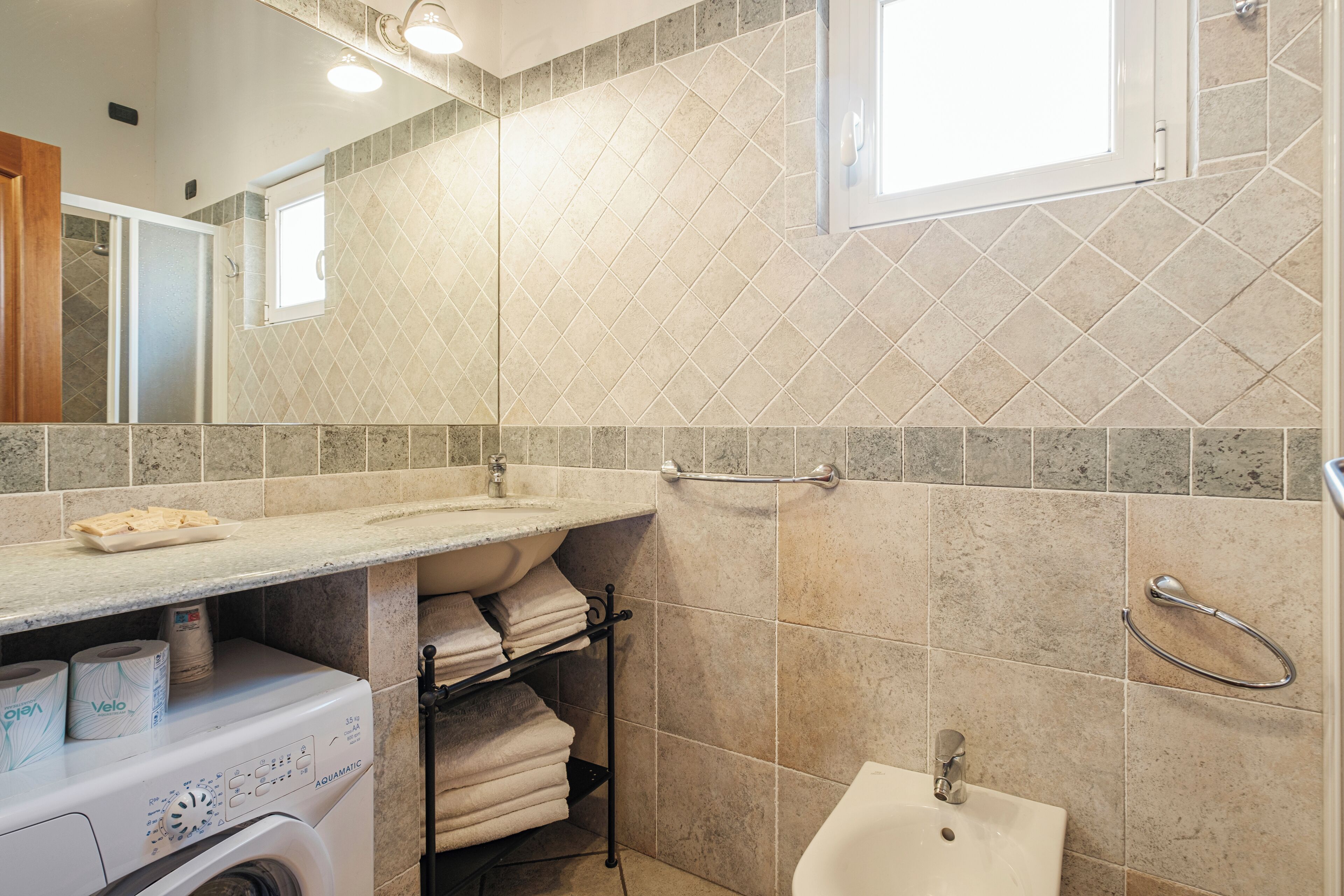 Apartment, 2 Bedrooms, Balcony (Bouganville) | Bathroom | Shower, free toiletries, hair dryer, bidet