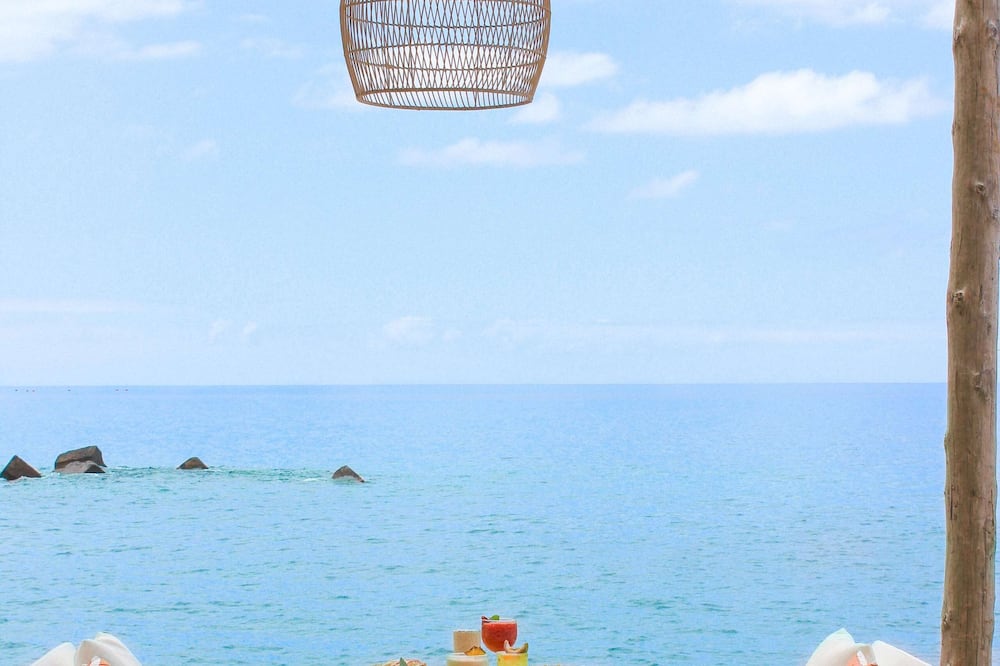 Saccharum Resort