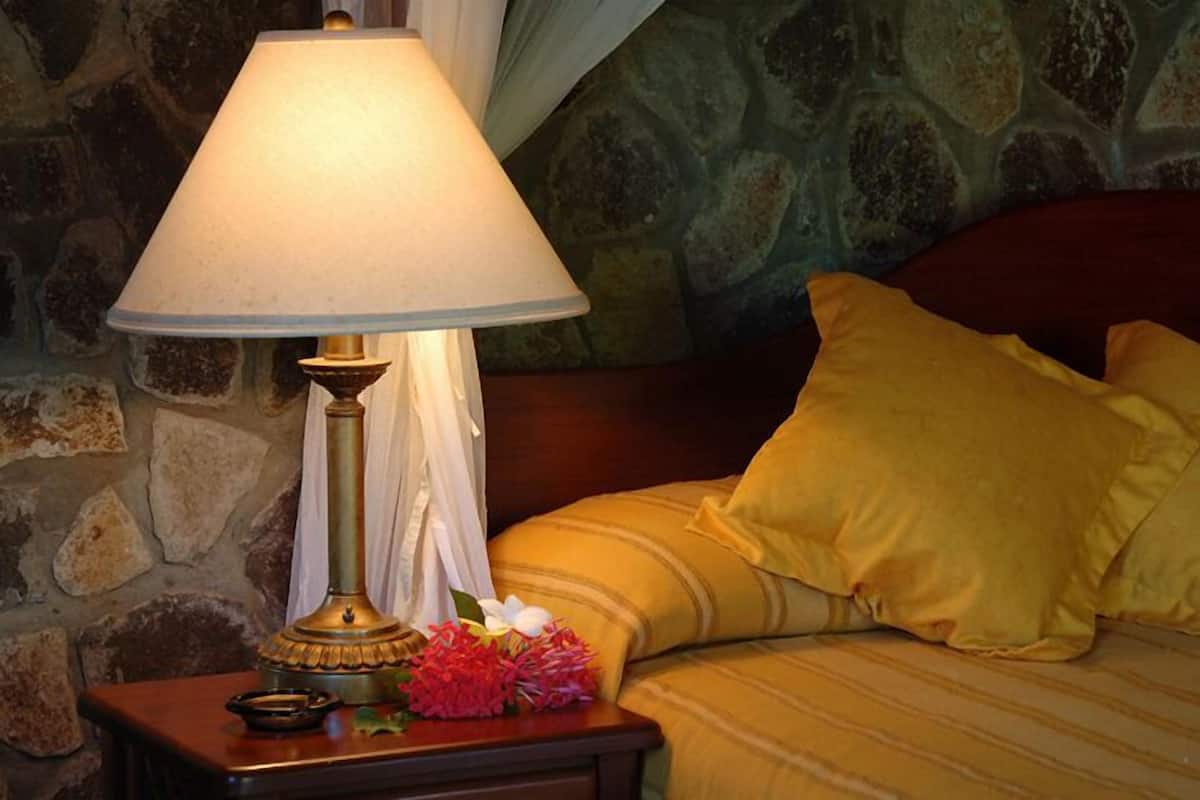 Superior Double Room, 1 King Bed, Balcony, Sea View | Iron/ironing board (on request), free WiFi, bed sheets