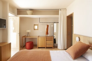 Deluxe Double Room (Sky Terrace) | Minibar, in-room safe, desk, laptop workspace