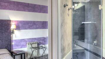Premier Room, 1 Bedroom | Premium bedding, in-room safe, desk, free WiFi