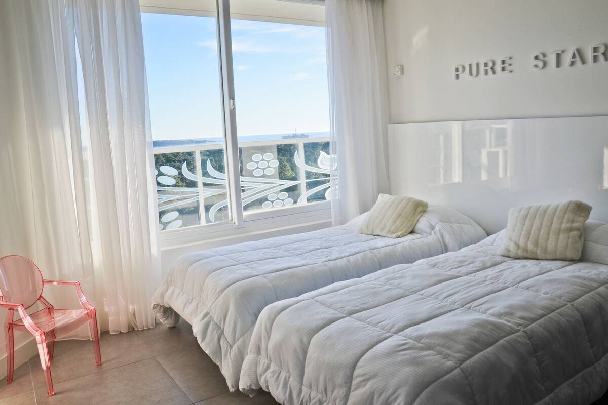 Presidential Room | Children’s theme room