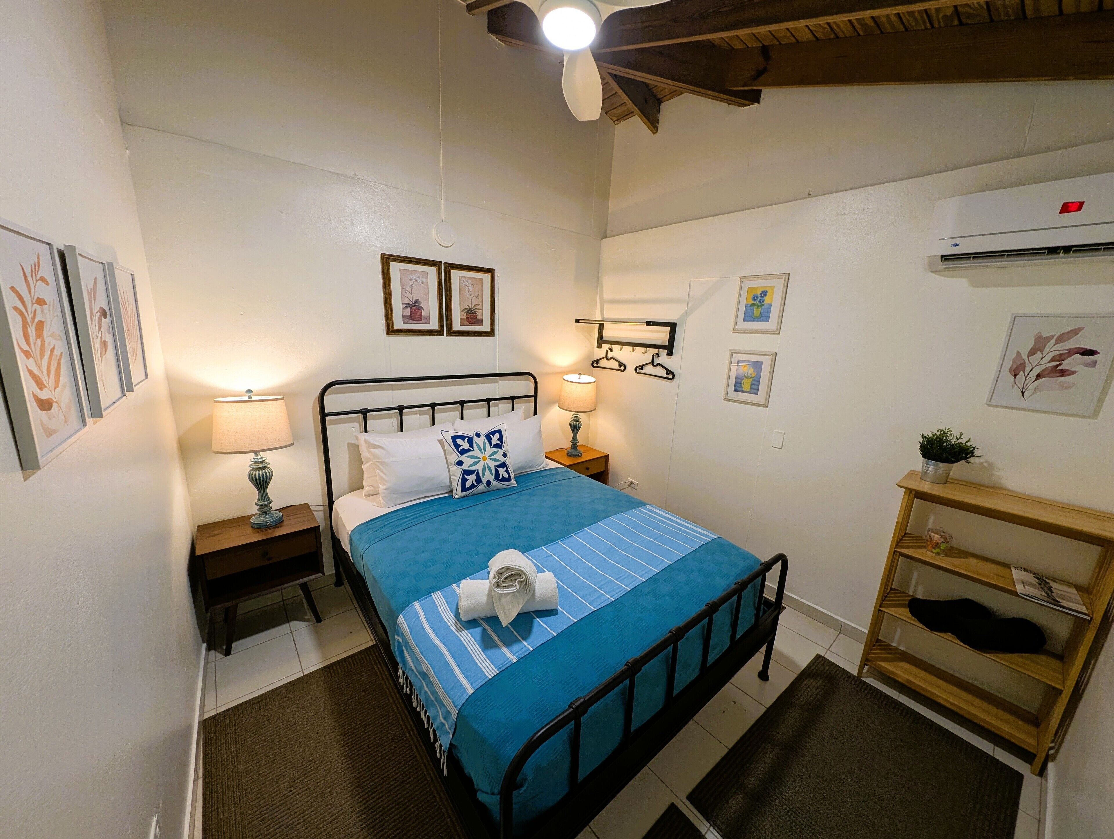 Wifi gratis y ropa de cama 