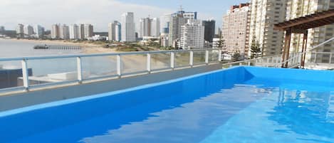 Indoor pool, outdoor pool