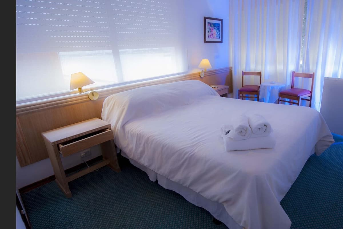 1 chambre, minibar, coffre-fort, décor unique
