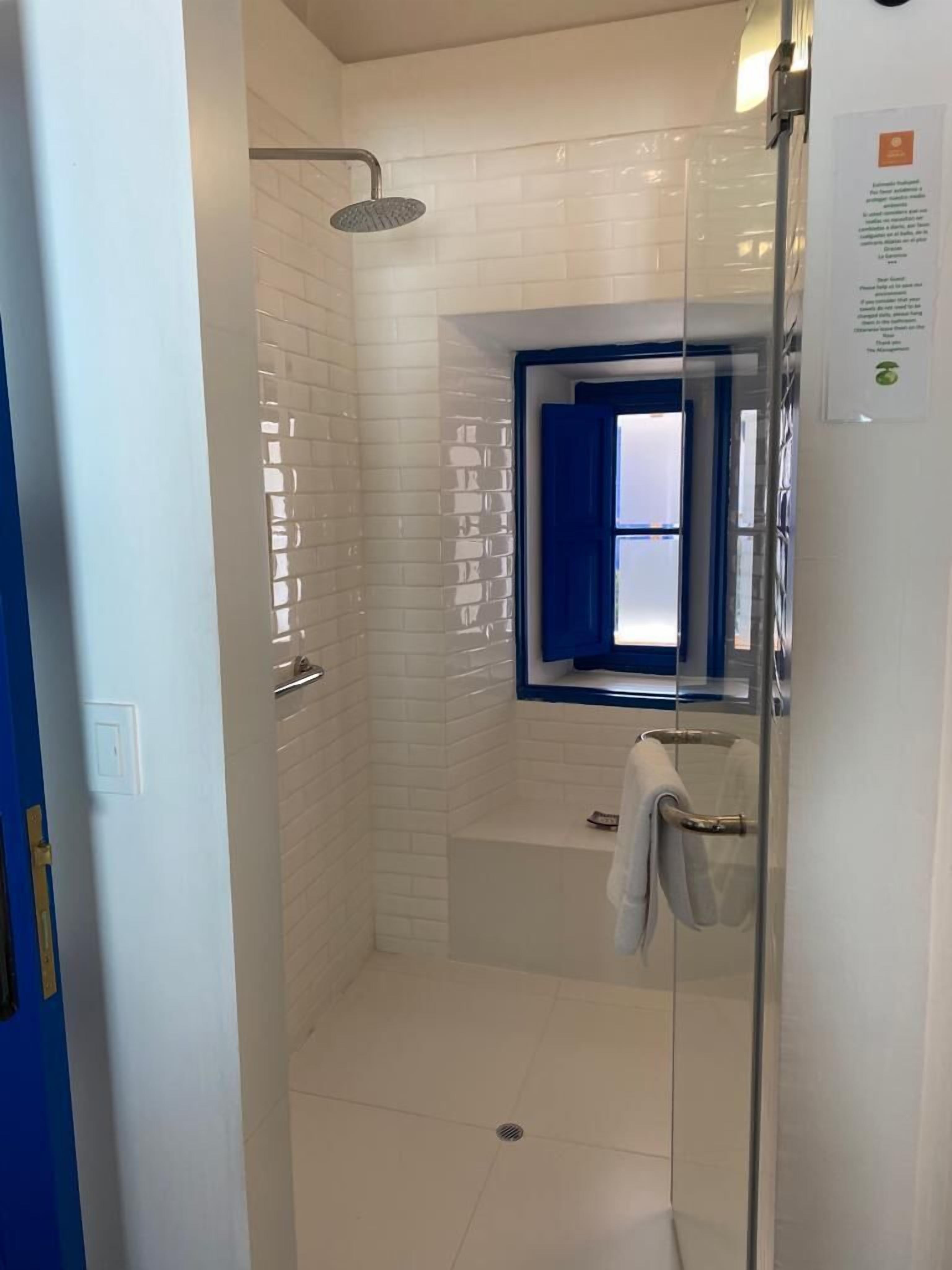 premium studio suite | bathroom shower