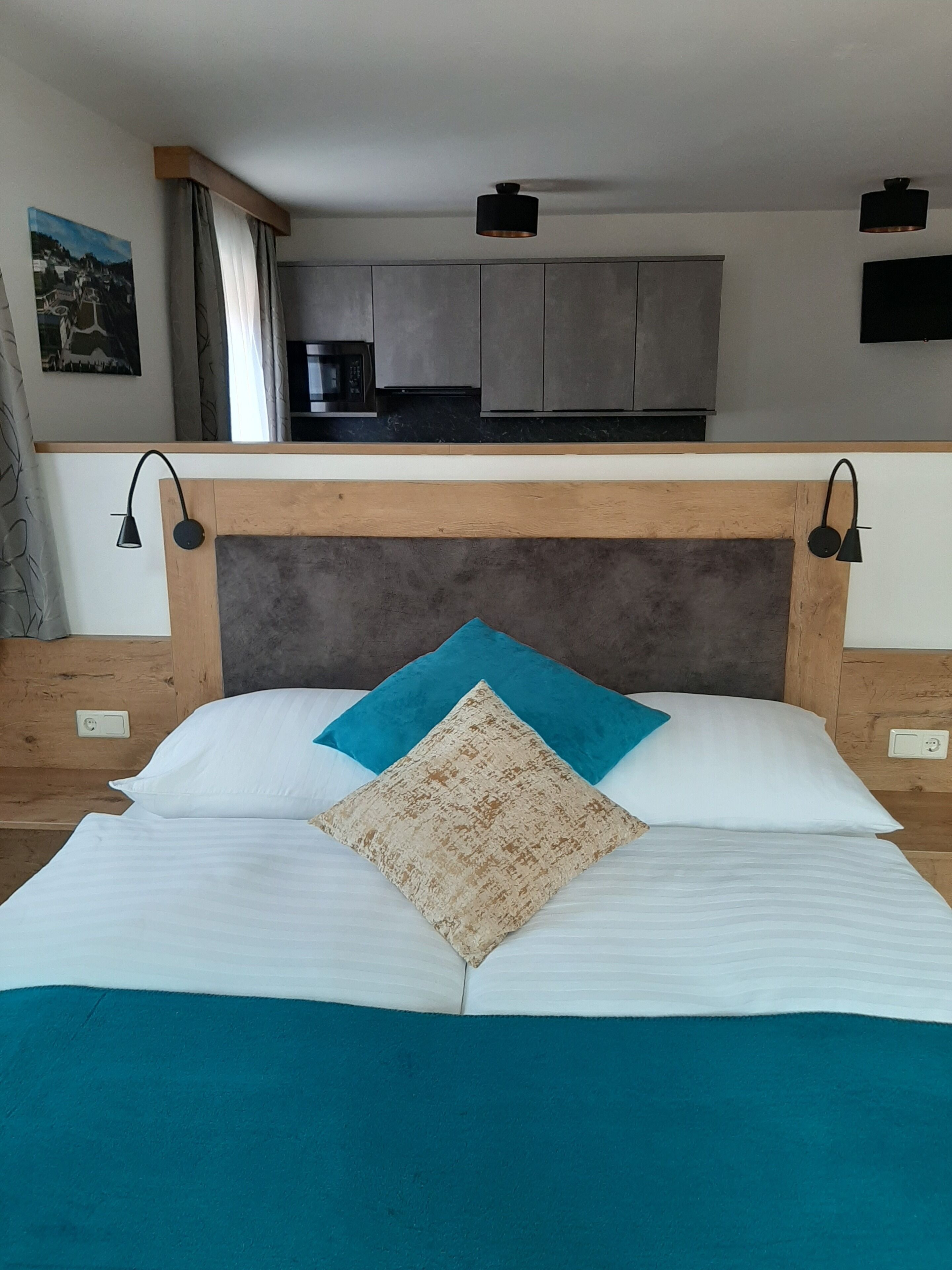 Standard Studio Suite | 1 bedroom, premium bedding, in-room safe, blackout drapes