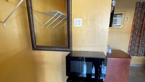 Desk, iron/ironing board (on request), WiFi (free), bed sheets