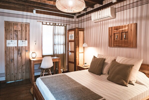 Standard-Doppelzimmer, 1 Doppelbett (with air conditioning)