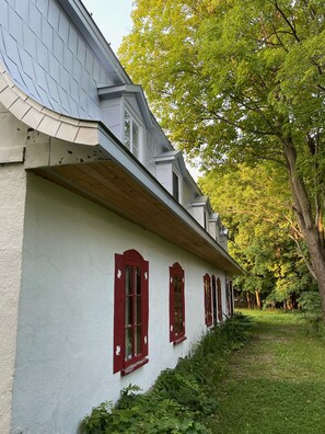 Exterior - Le Clos des Brumes (Chateau-Richer)