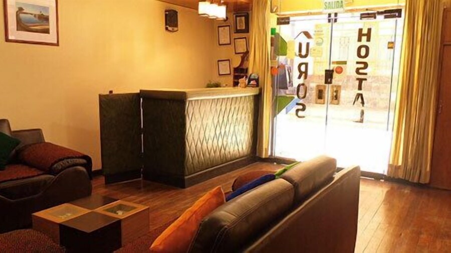 HOSTAL LOS UROS