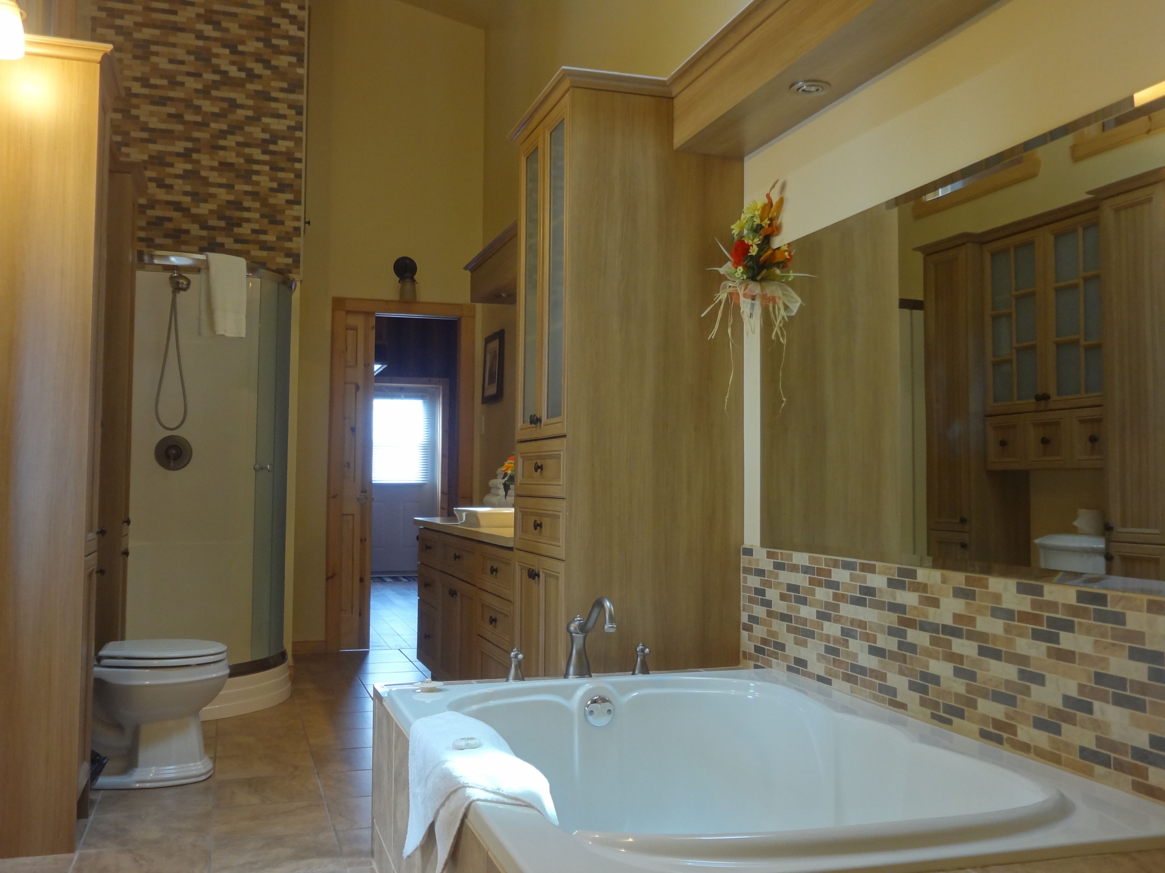 deluxe apartment (8 people) | deep-soaking bathtub