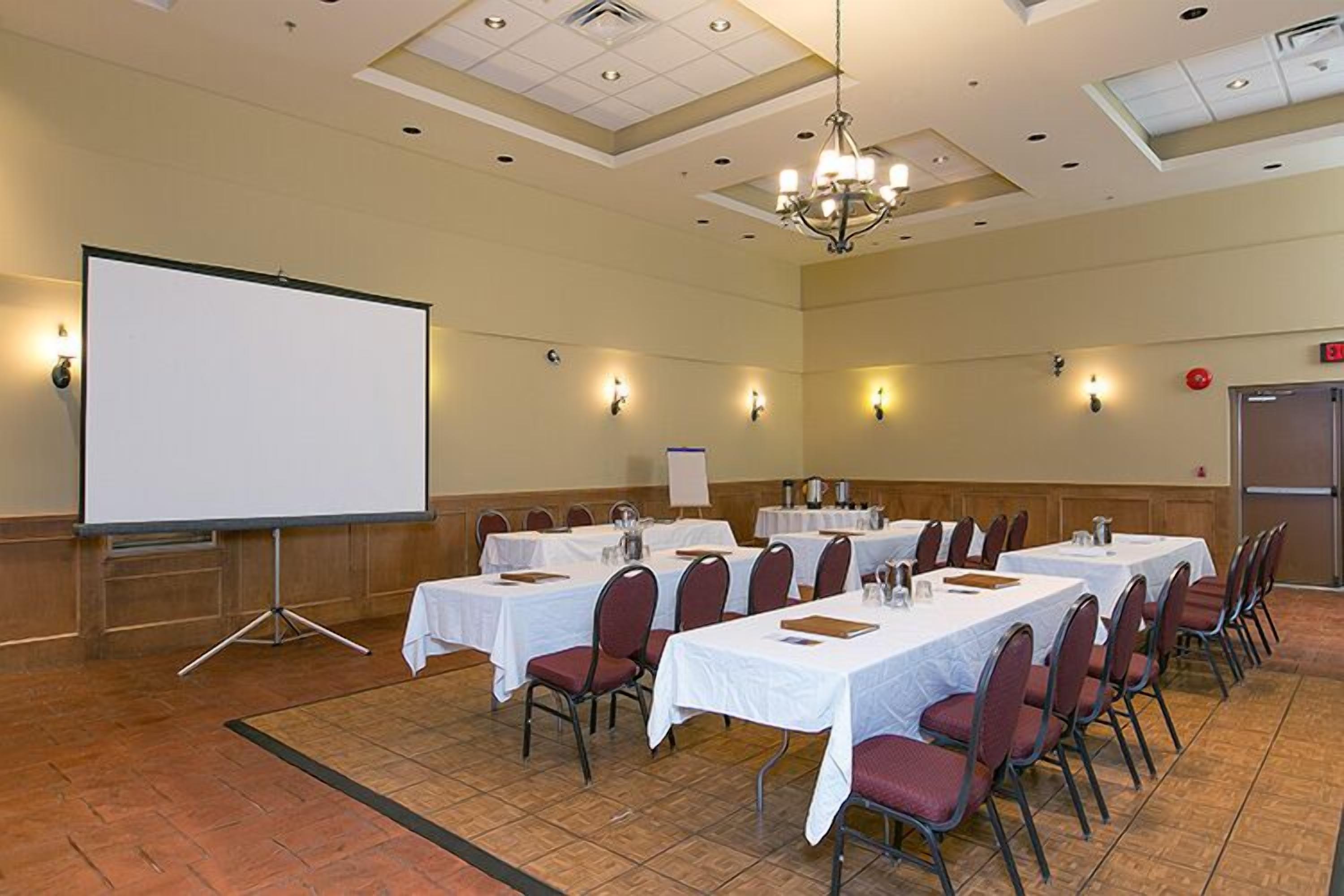 grand villa, multiple bedrooms, hot tub, lake view (13 beds, sleeps 22 people) | living area | flat-screen tv, fireplace, dvd player, streaming services