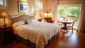 Signature Suite, 1 King Bed, Bay View | 1 bedroom, premium bedding, pillowtop beds, individually decorated