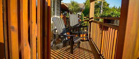 Signature-Suite, 1 King-Bett, Buchtblick | Terrasse/Patio