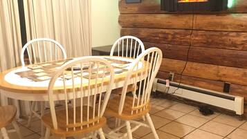 Khu ẩm thực cho gia đình