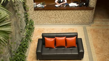 Sala de estar en el lobby