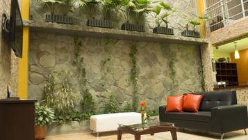 Sala de estar en el lobby