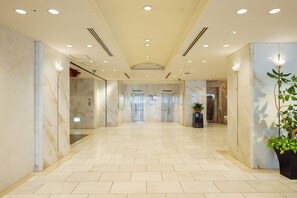 Lobby - Nest Hotel Matsuyama (Matsuyama)