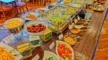 Daily buffet breakfast (JPY 1300.00 per person)