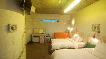 Triple Room, Multiple Beds, Balcony