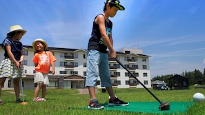 Mini-golf