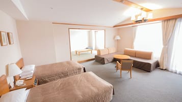 Chambre Familiale, 6 chambres, non-fumeurs (Wide Japanese Western style) | 1 chambre, coffres-forts dans les chambres, rideaux occultants