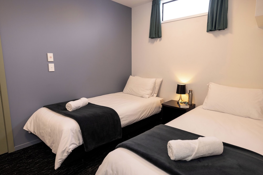 Haka House Bay of Islands by null