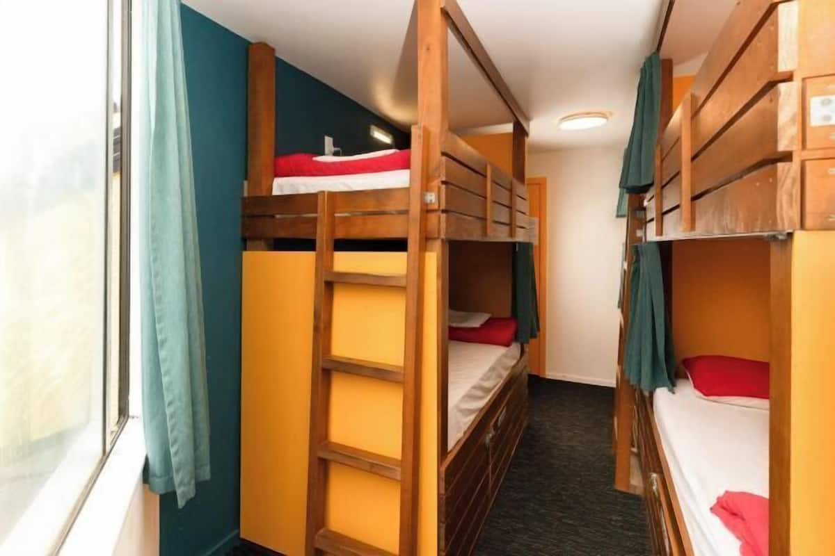 Ropa de cama hipoalergénica, colchones Select Comfort, wifi gratis