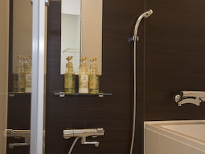 Free toiletries, hair dryer, slippers, bidet - Hotel Bokaiso (Takamatsu)