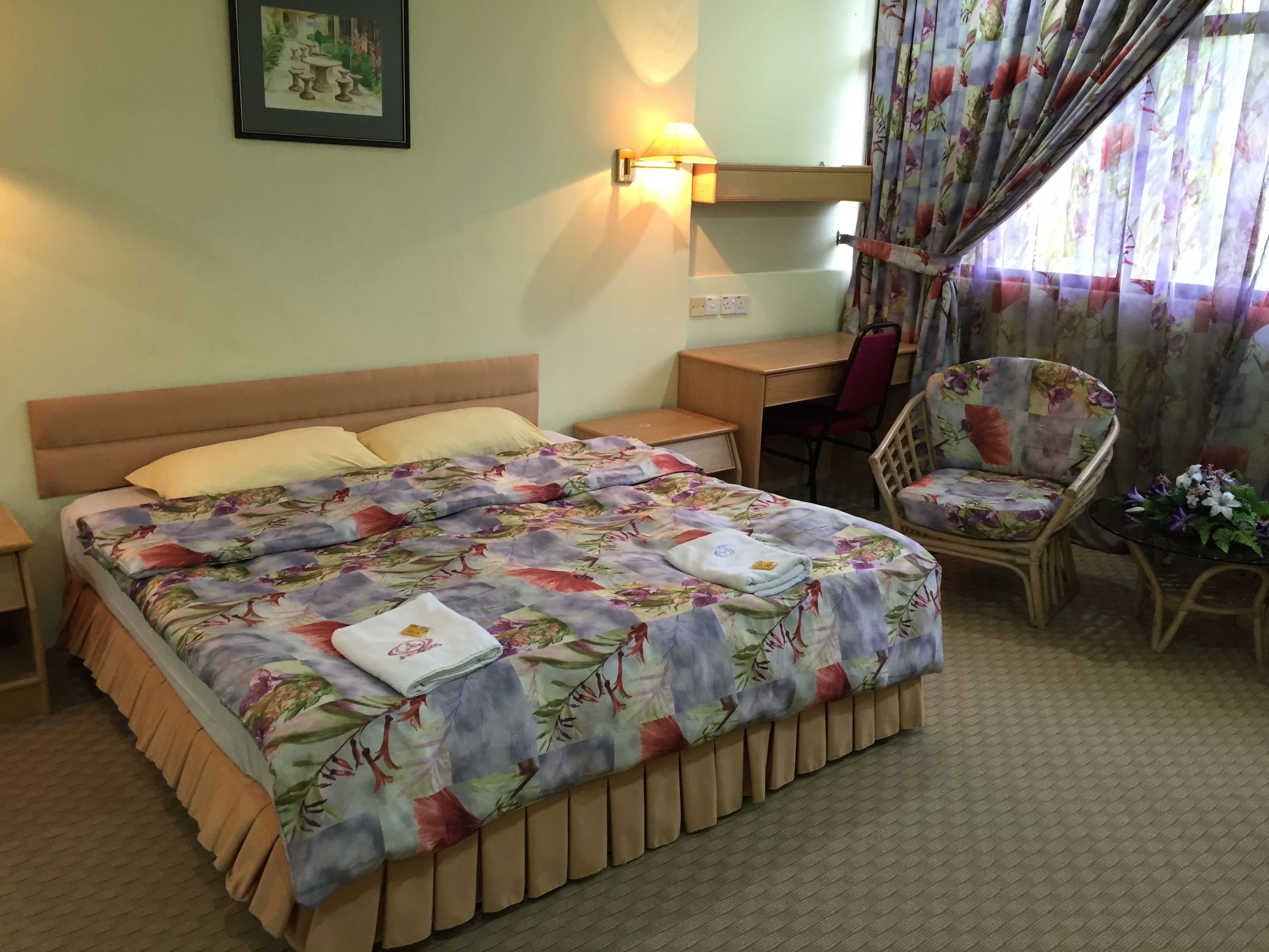 VIP Suite | 書桌、筆電工作空間、免費無線上網、床單