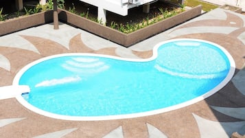 Piscina all'aperto