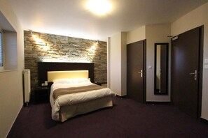Desk, cots/infant beds, free WiFi