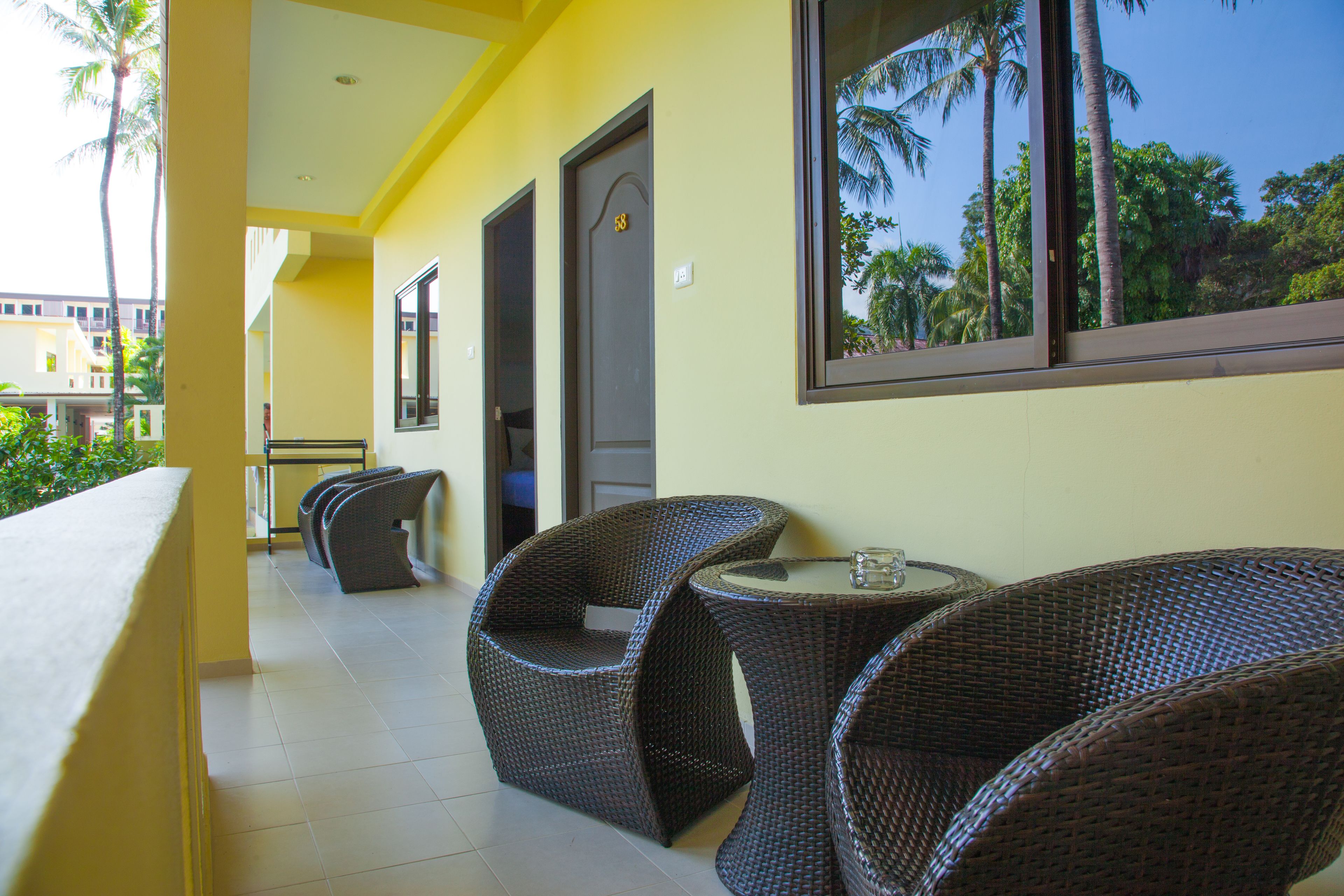 superior plus room | balcony